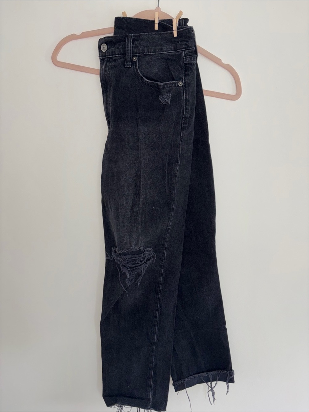 GAP Cheeky Straight High Rise Jeans; Distressed Black
